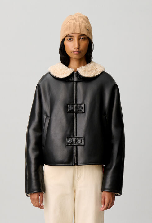 Manteau court coupe large