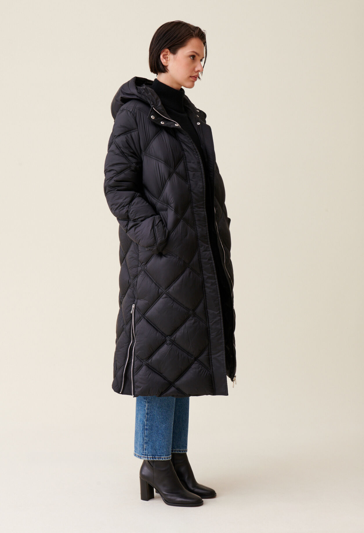 Doudoune longue capuche matelassee pour femme Claudie Pierlot
