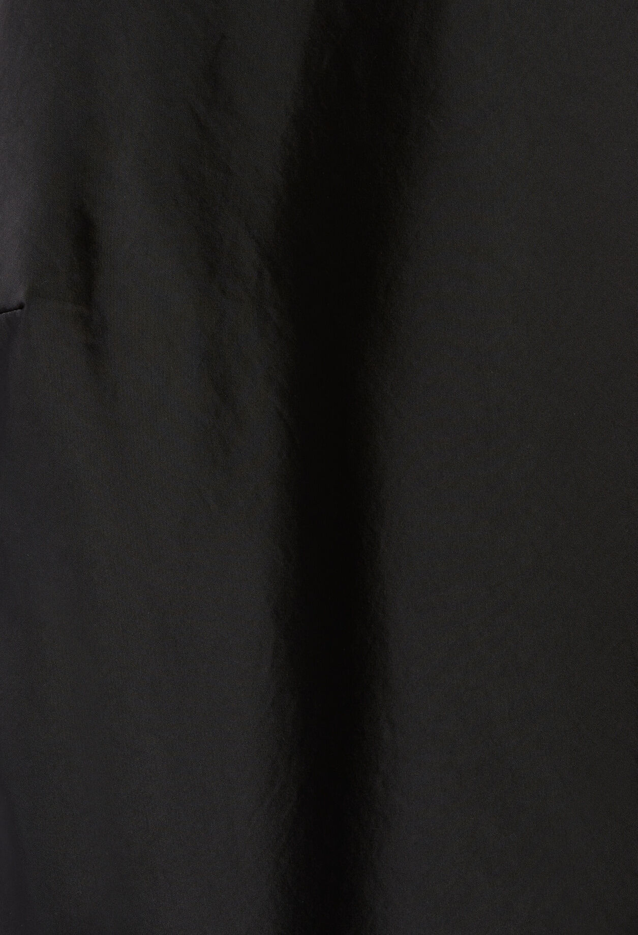 Robe longue satinée dos nu