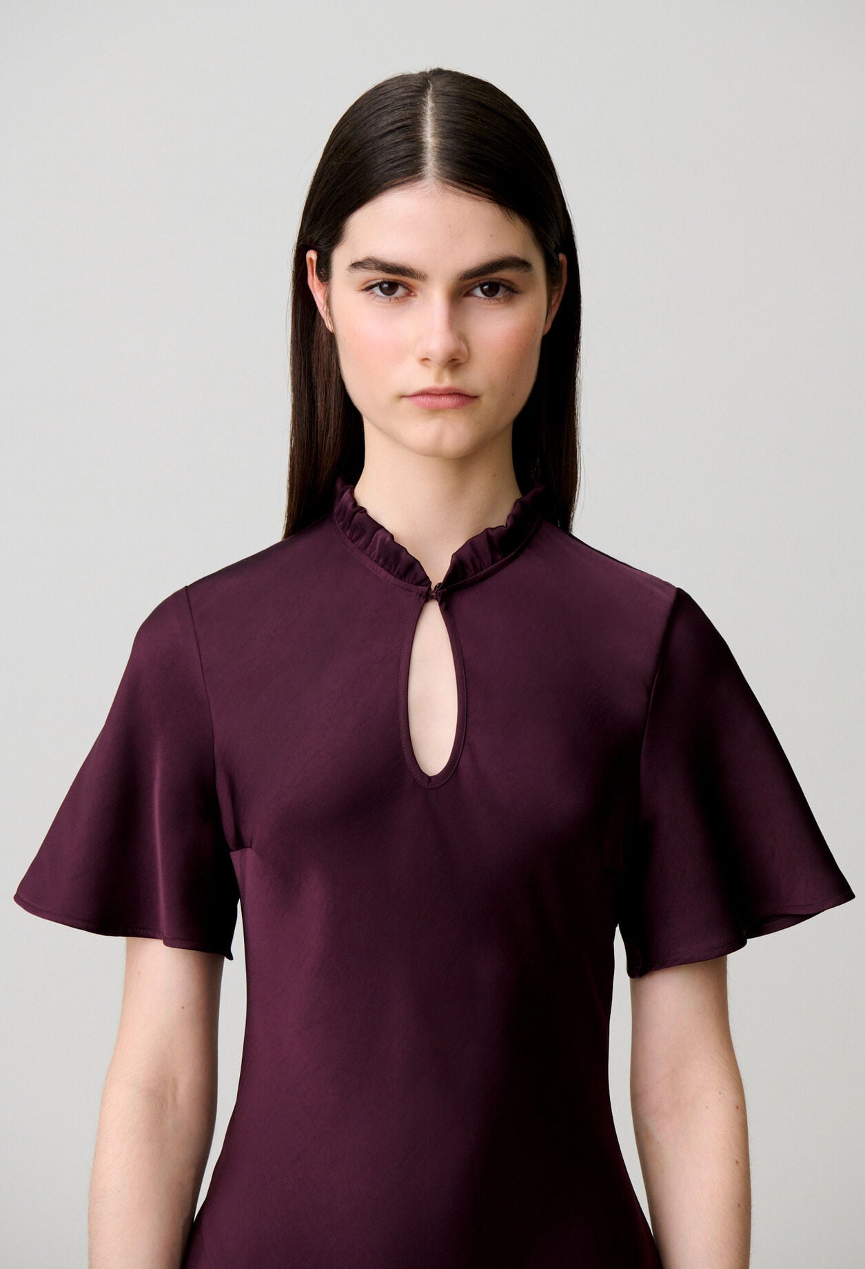 Robe fluide col victorien