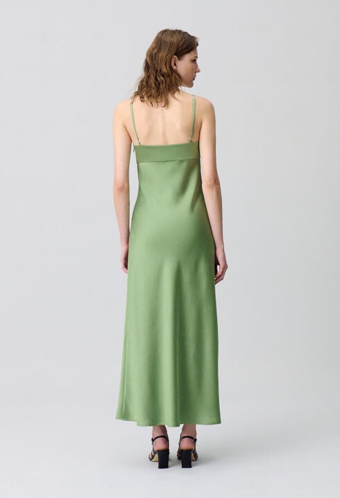 Robe longue satinée