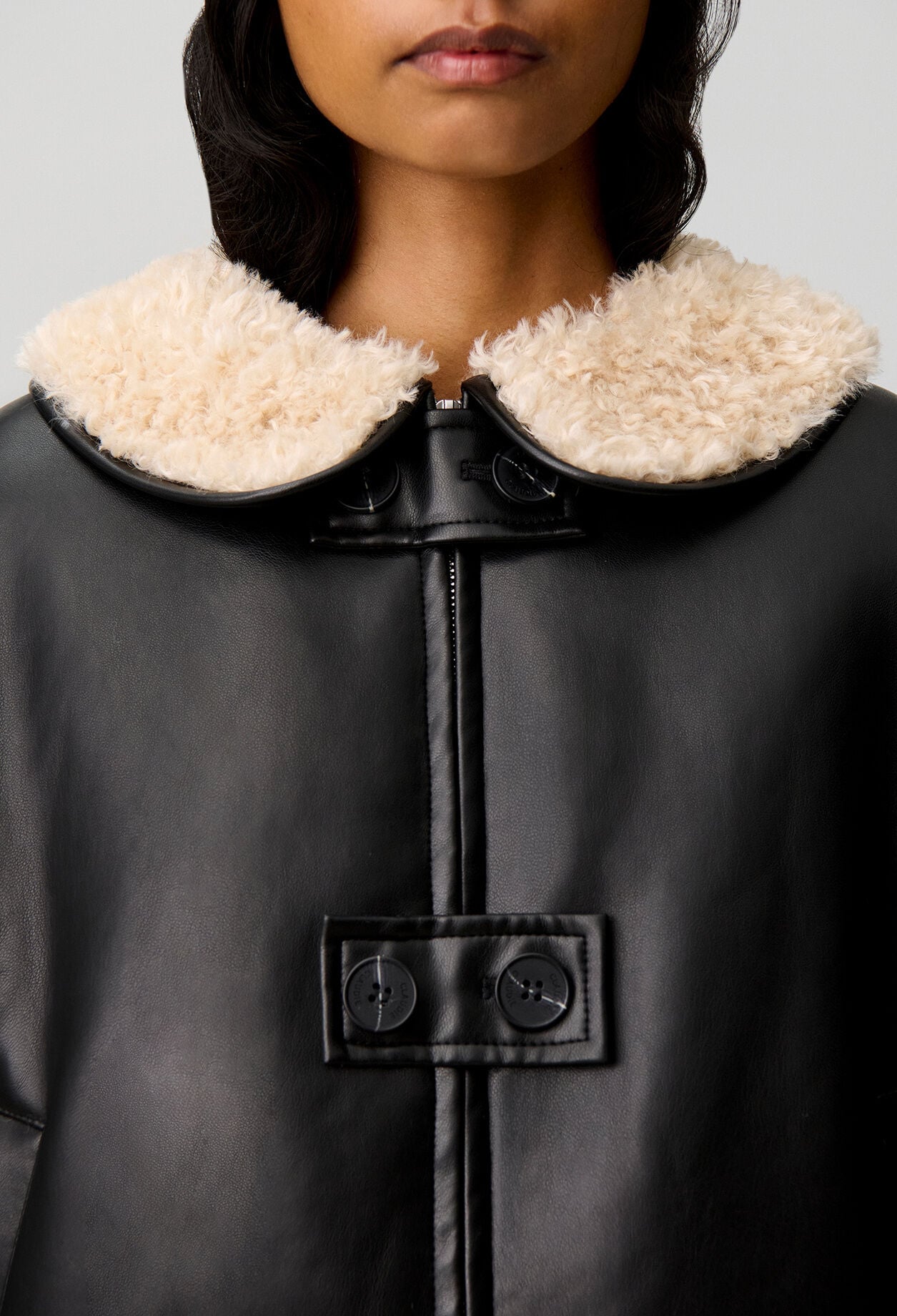 Manteau court coupe large