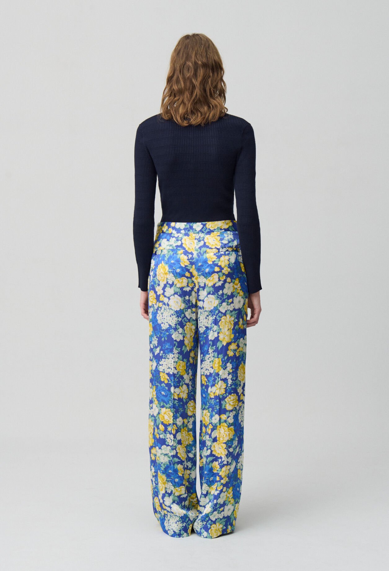 Pantalon droit large à fleurs