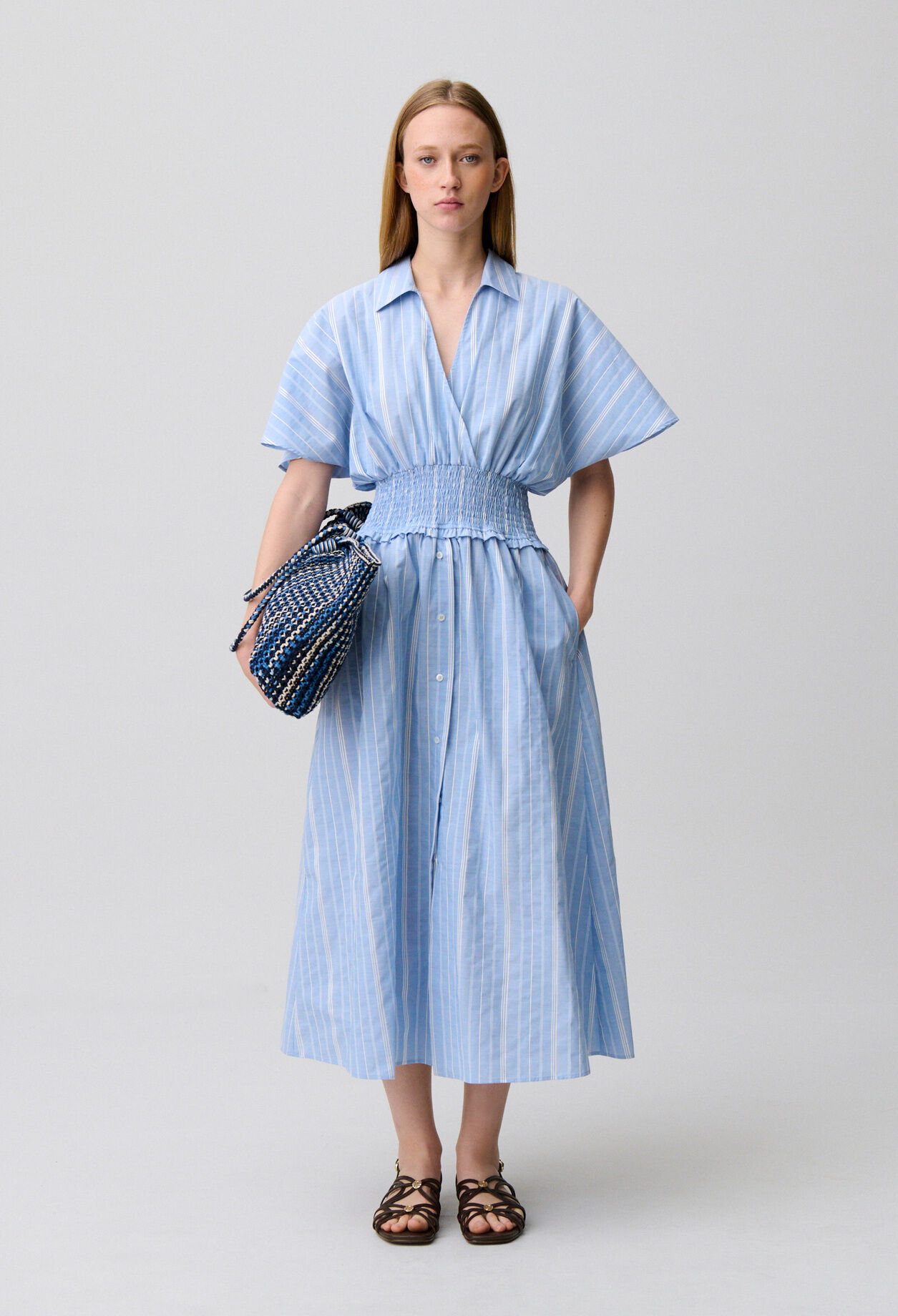 Robe ray&eacute;e cache-c&oelig;ur