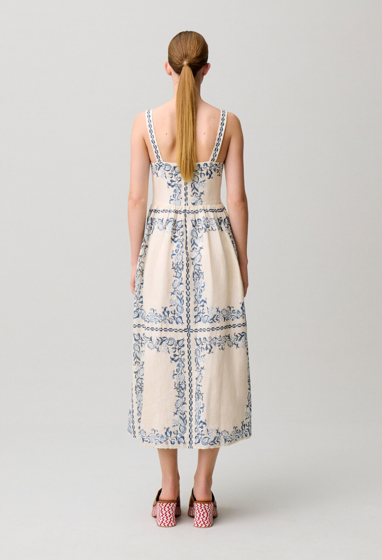 Robe lin imprim&eacute;e