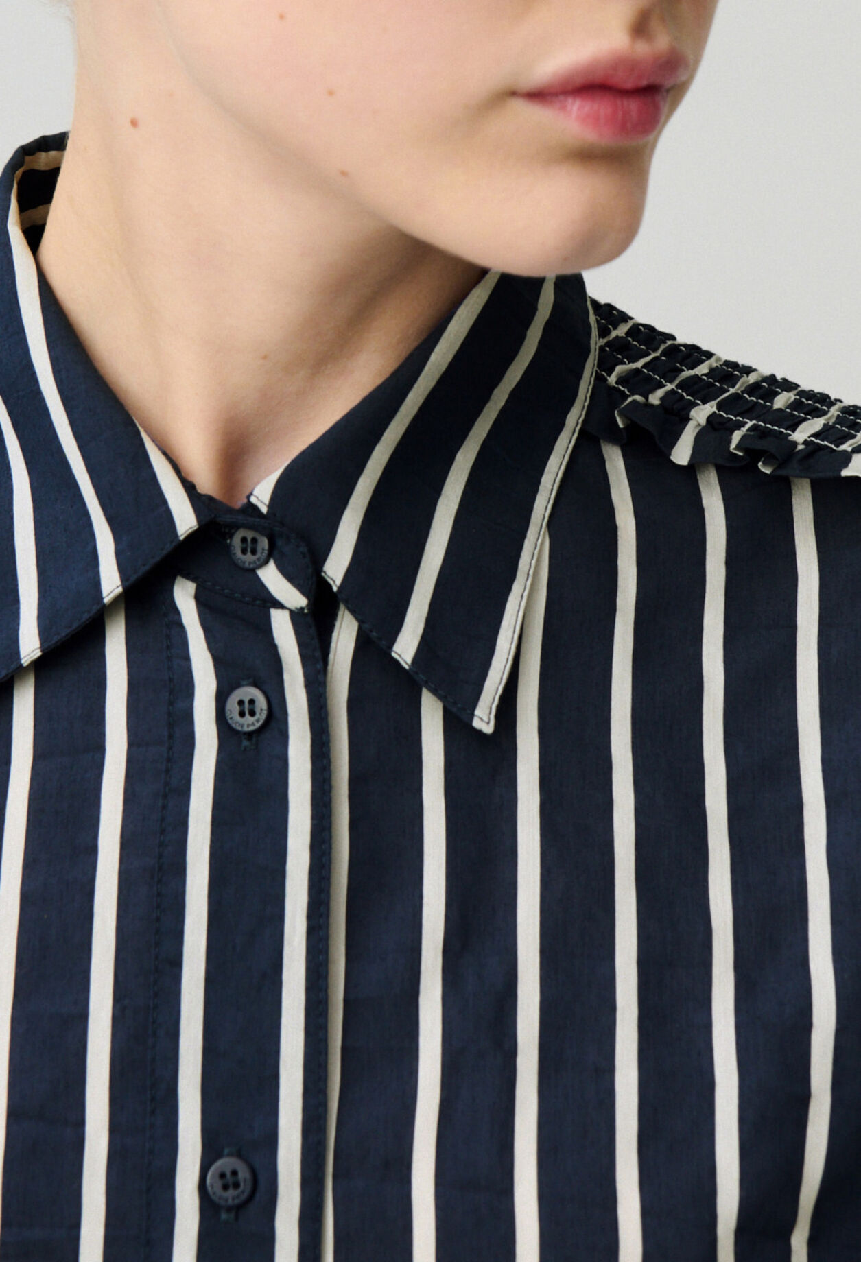 Chemise fluide ray&eacute;e