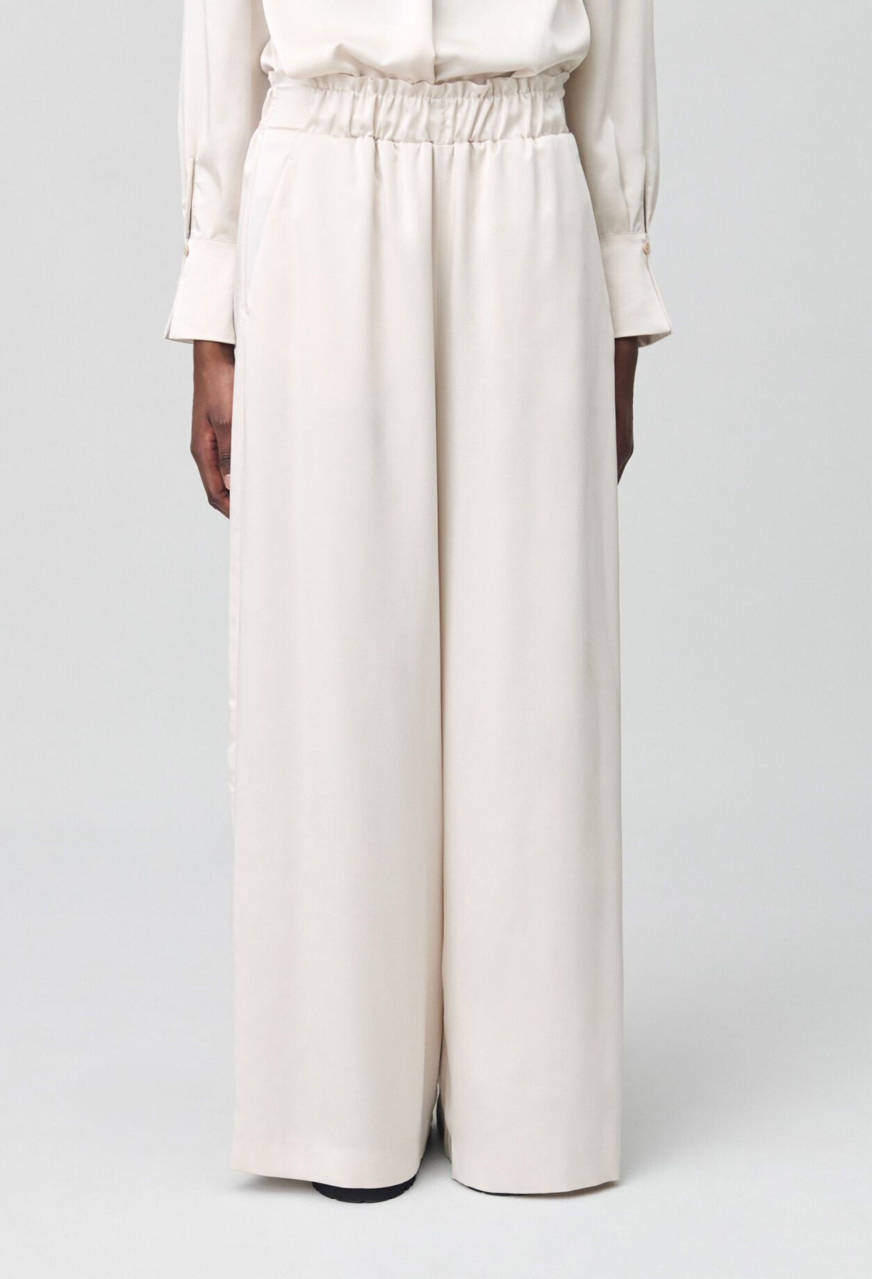 Pantalon large taille smockée