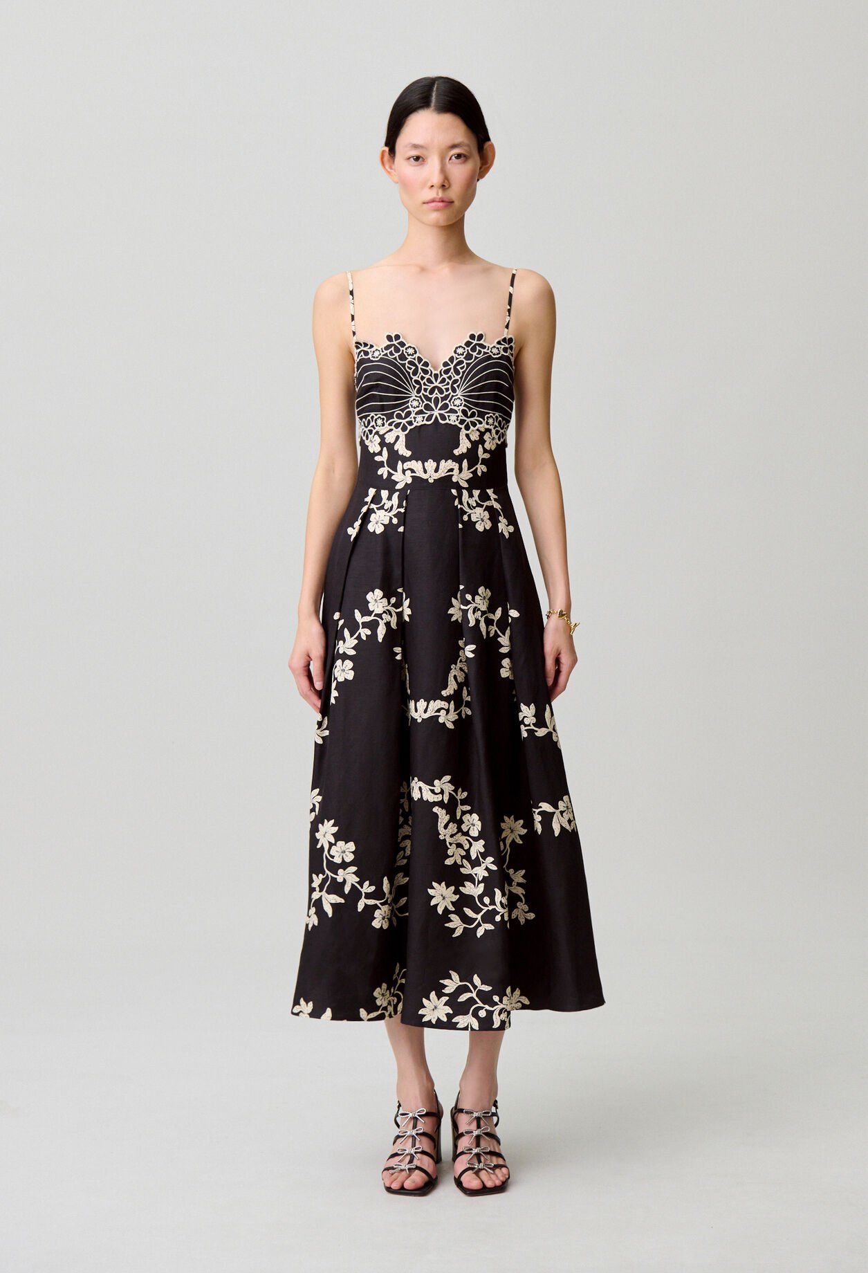 Robe longue d&eacute;collet&eacute;e