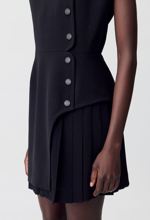 Robe courte plissée