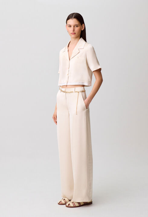 Chemise satin&eacute;e