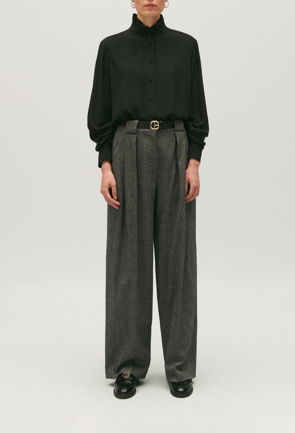 Chemise col victorien soie noire 