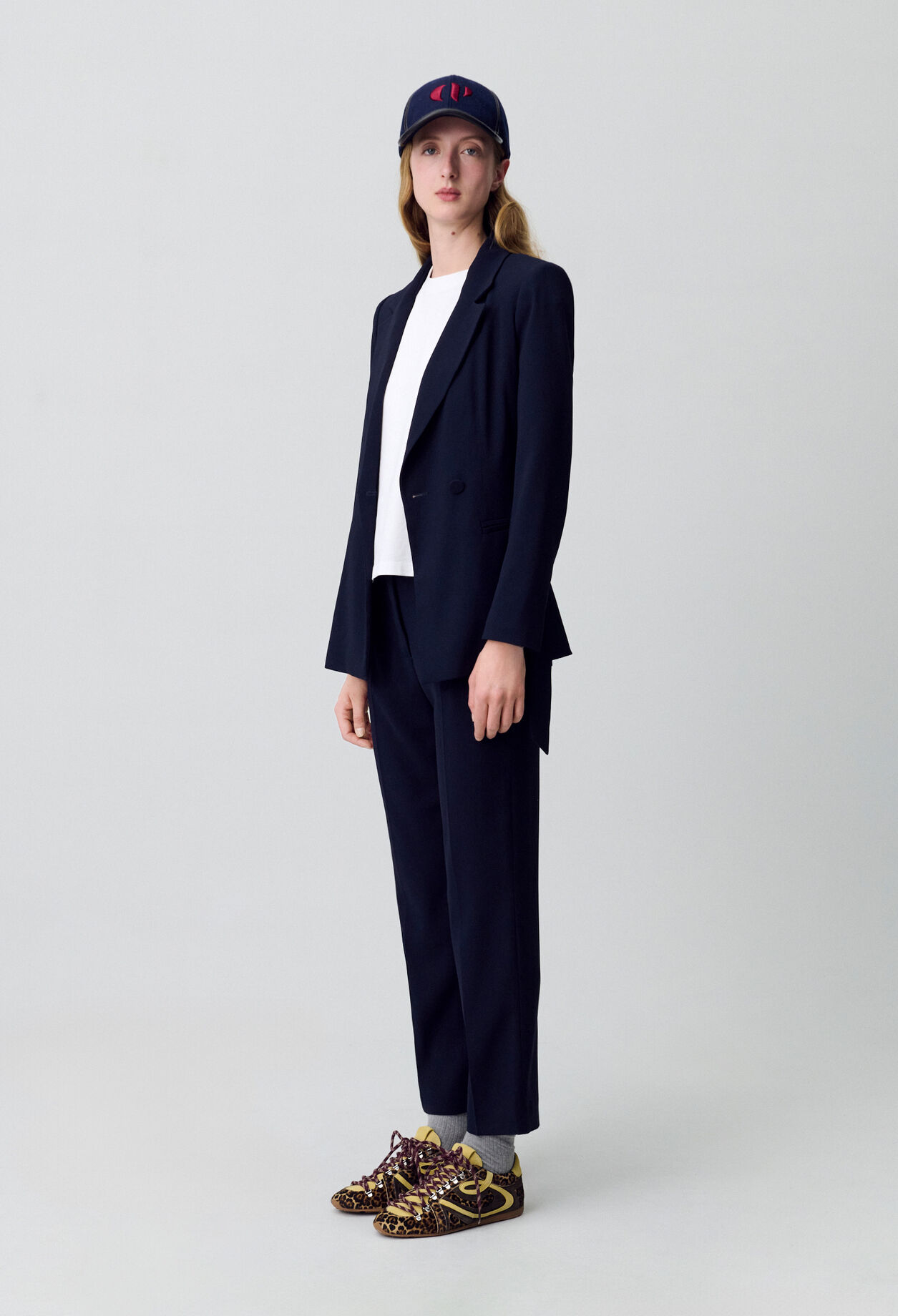 Veste tailleur ceinturée