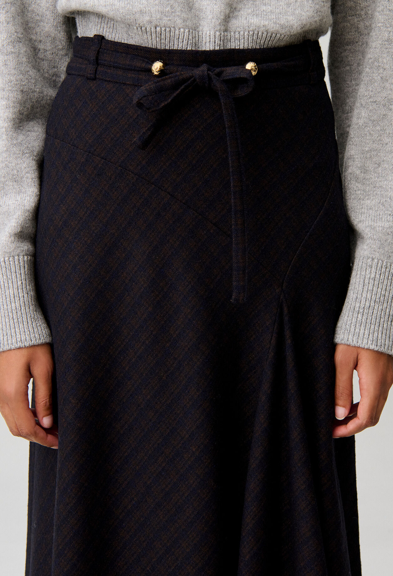 Jupe midi asym&eacute;trique