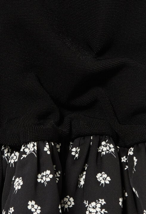 Robe courte boule à fleurs