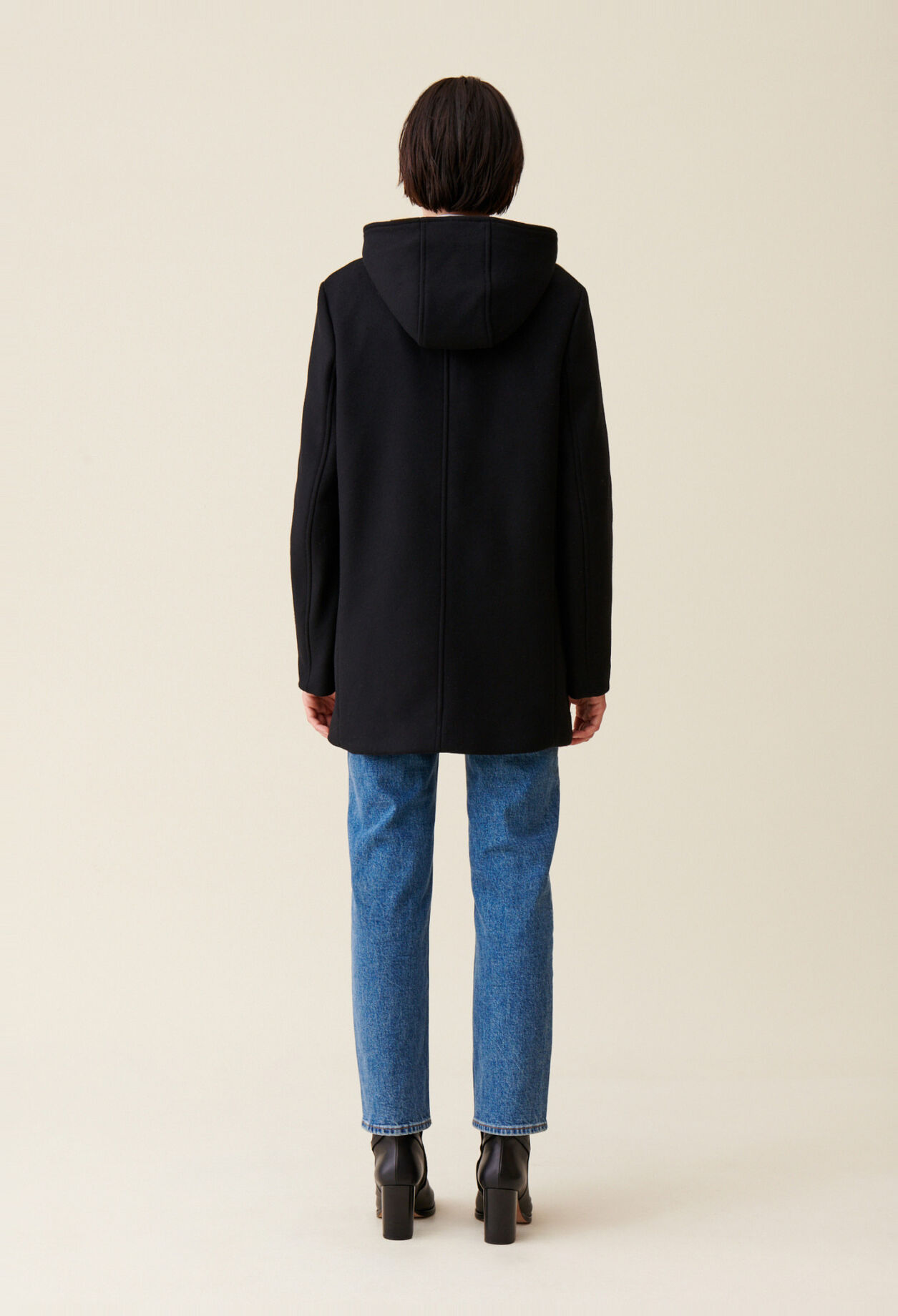 Manteau capuche noir