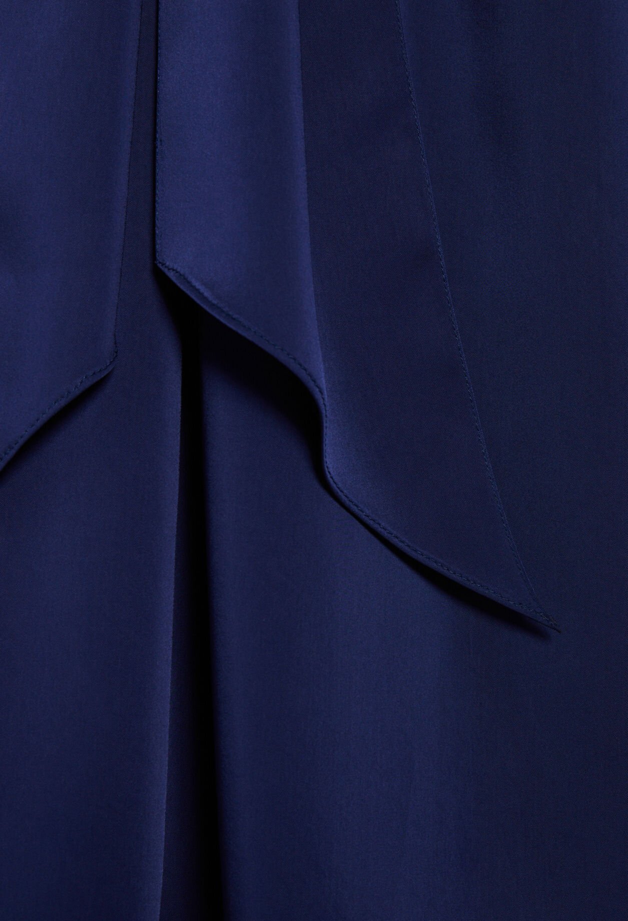 Robe courte lavalli&egrave;re indigo