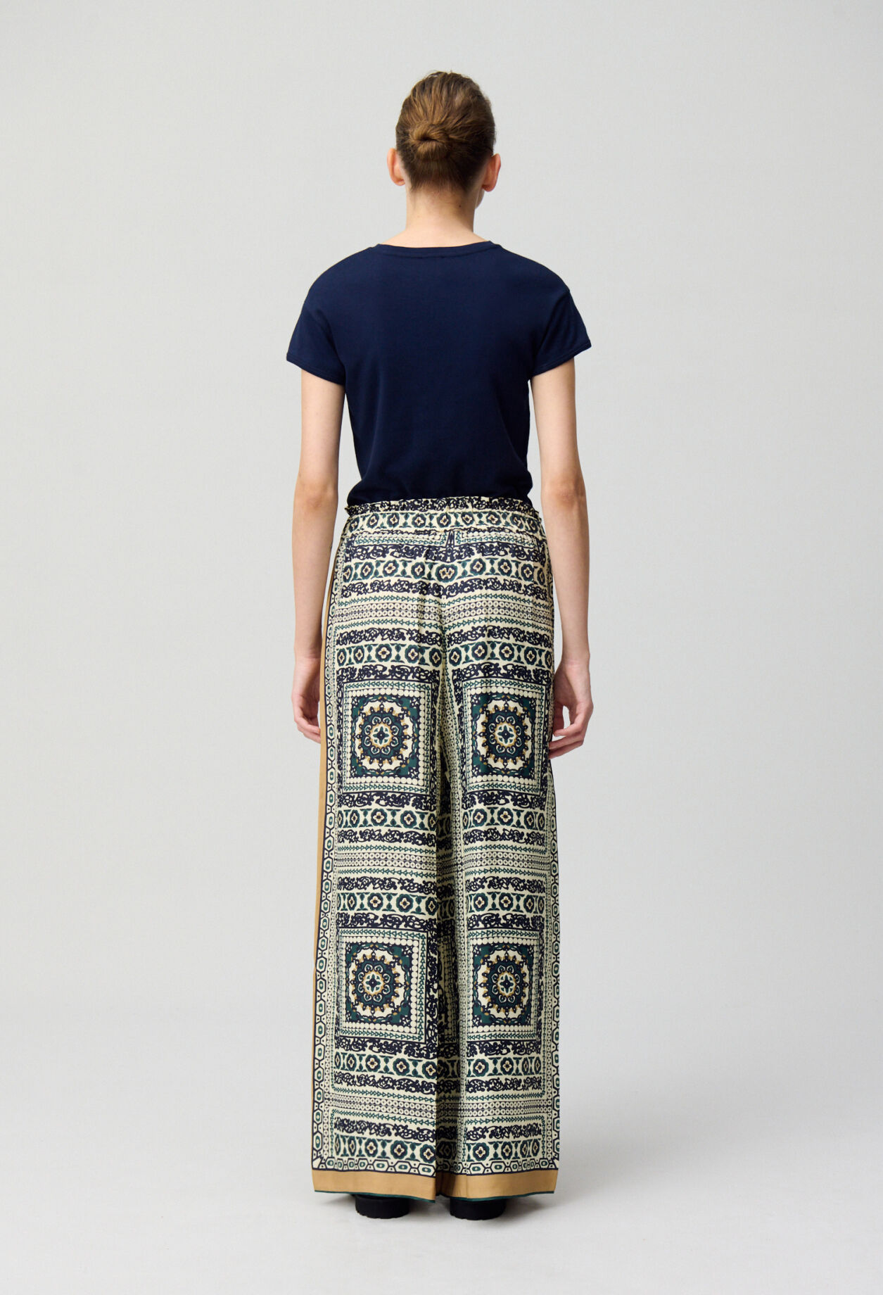 Pantalon large fluide imprimé