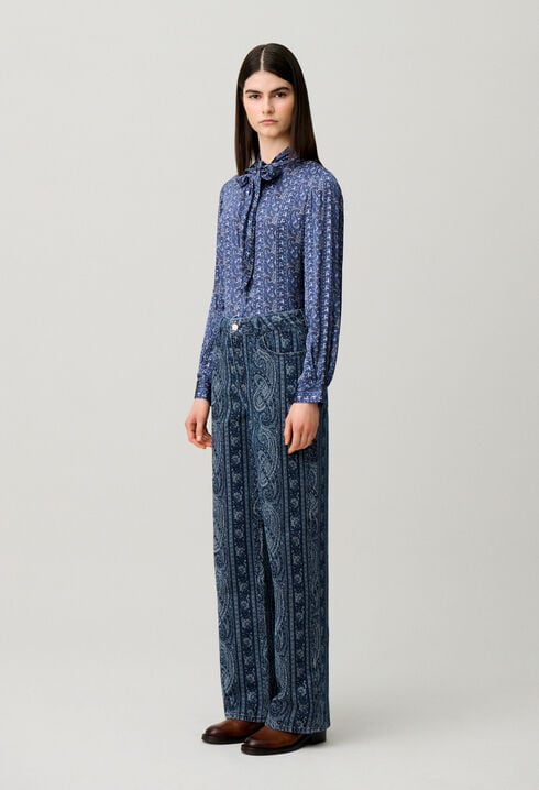 Jean droit denim imprim&eacute;