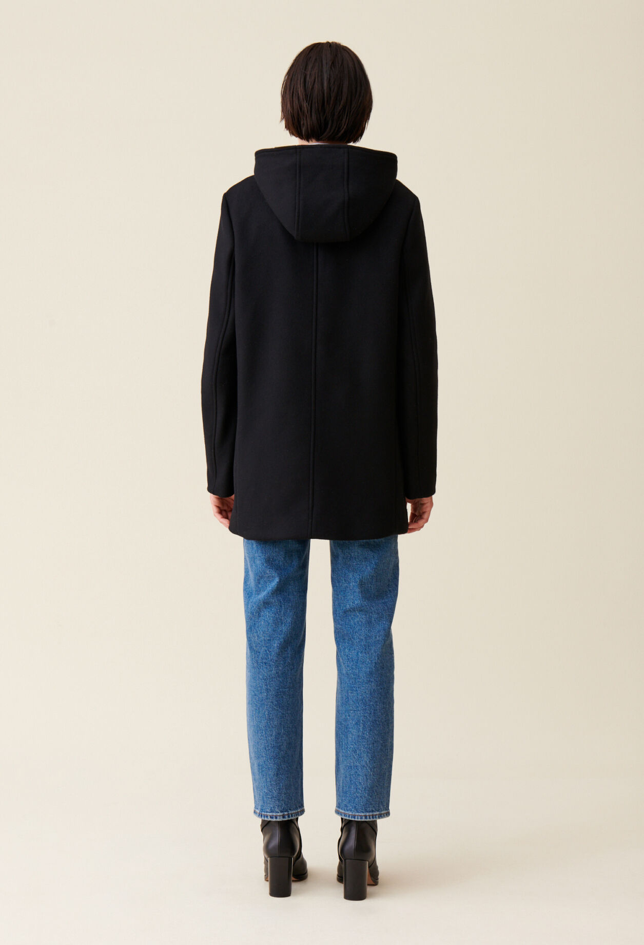 Manteau capuche noir