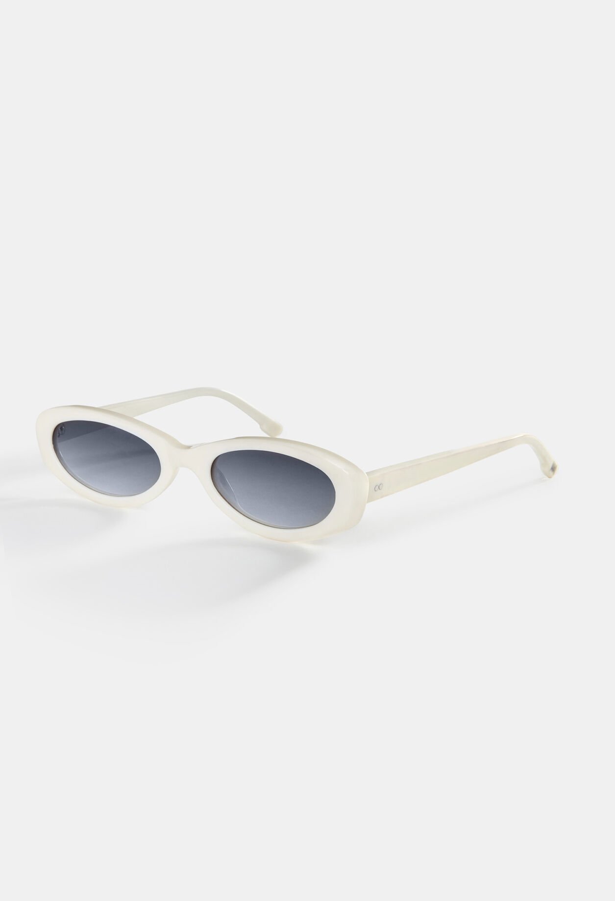 Lunettes de soleil ovales Agatha