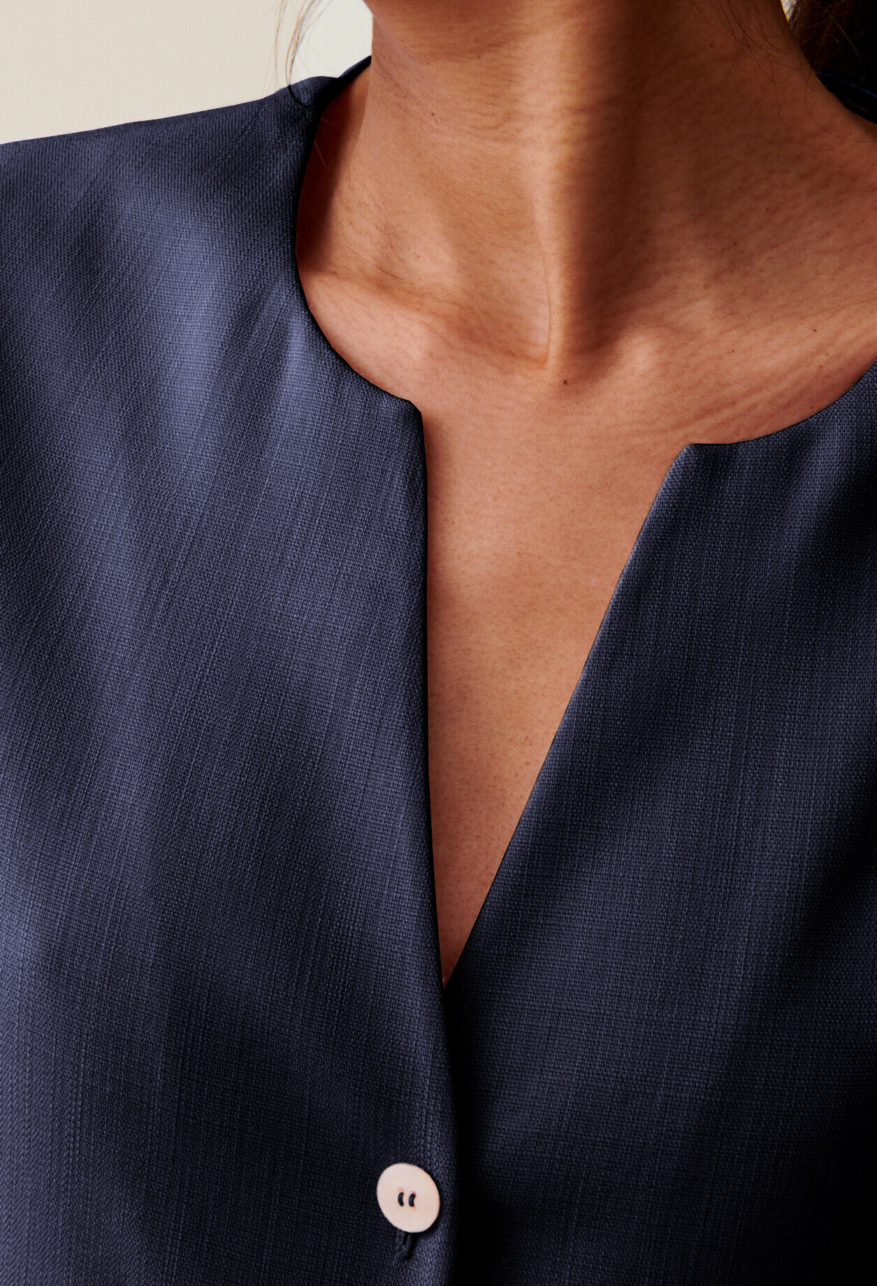 Robe courte boutonnée