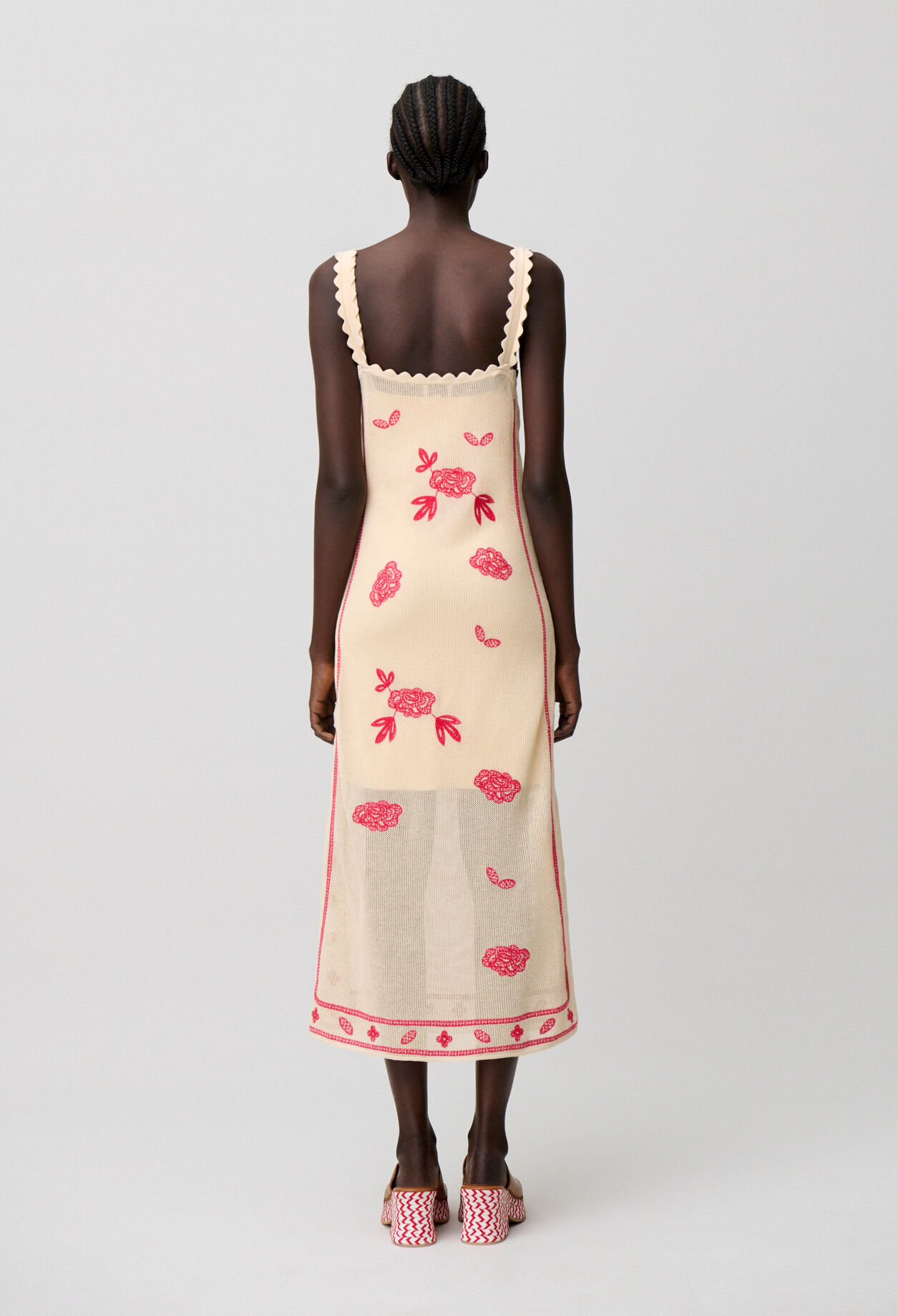Robe midi broderies florales