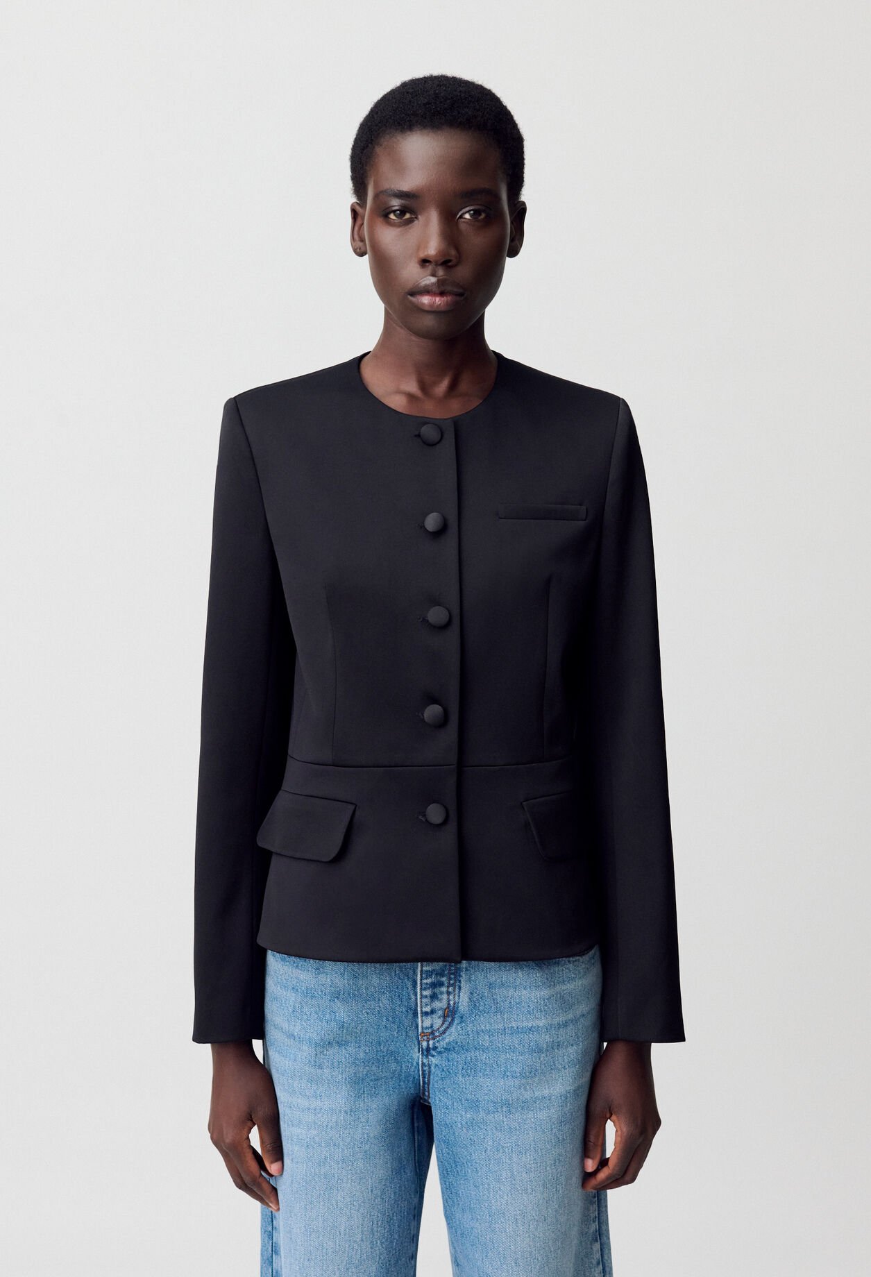 Veste cintrée satinée