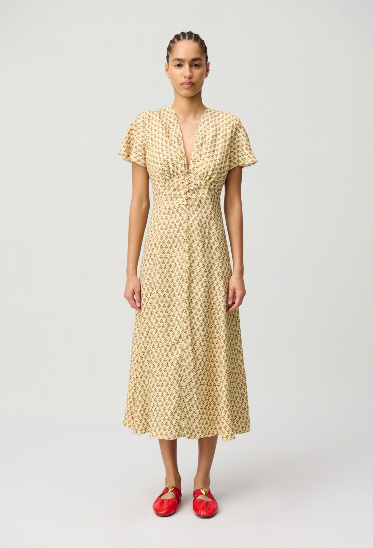 Robe mi-longue