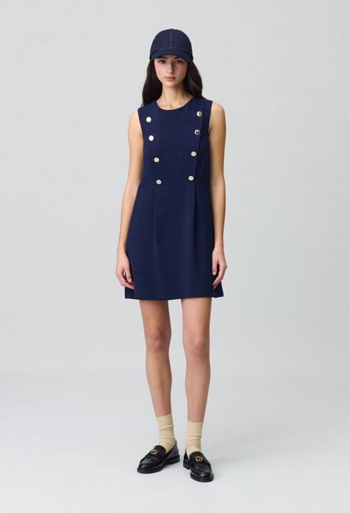 Robe courte ajustée