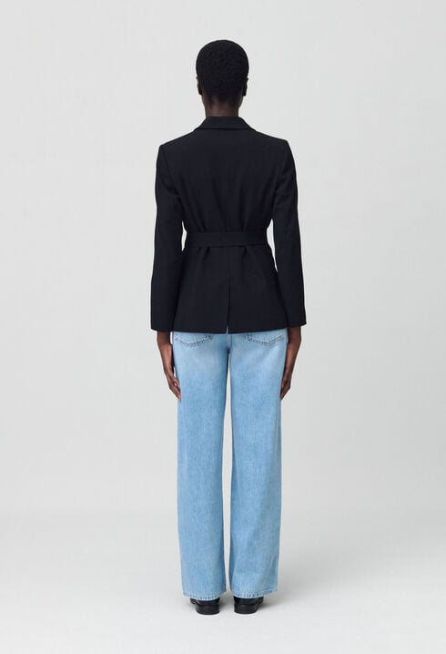 Veste tailleur ceinturée