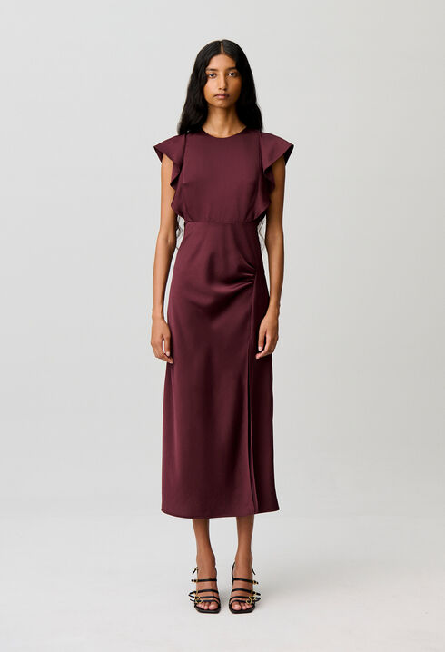 Robe longue satin&eacute;e fendue