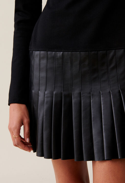 Robe noire bi-mati&egrave;re cuir