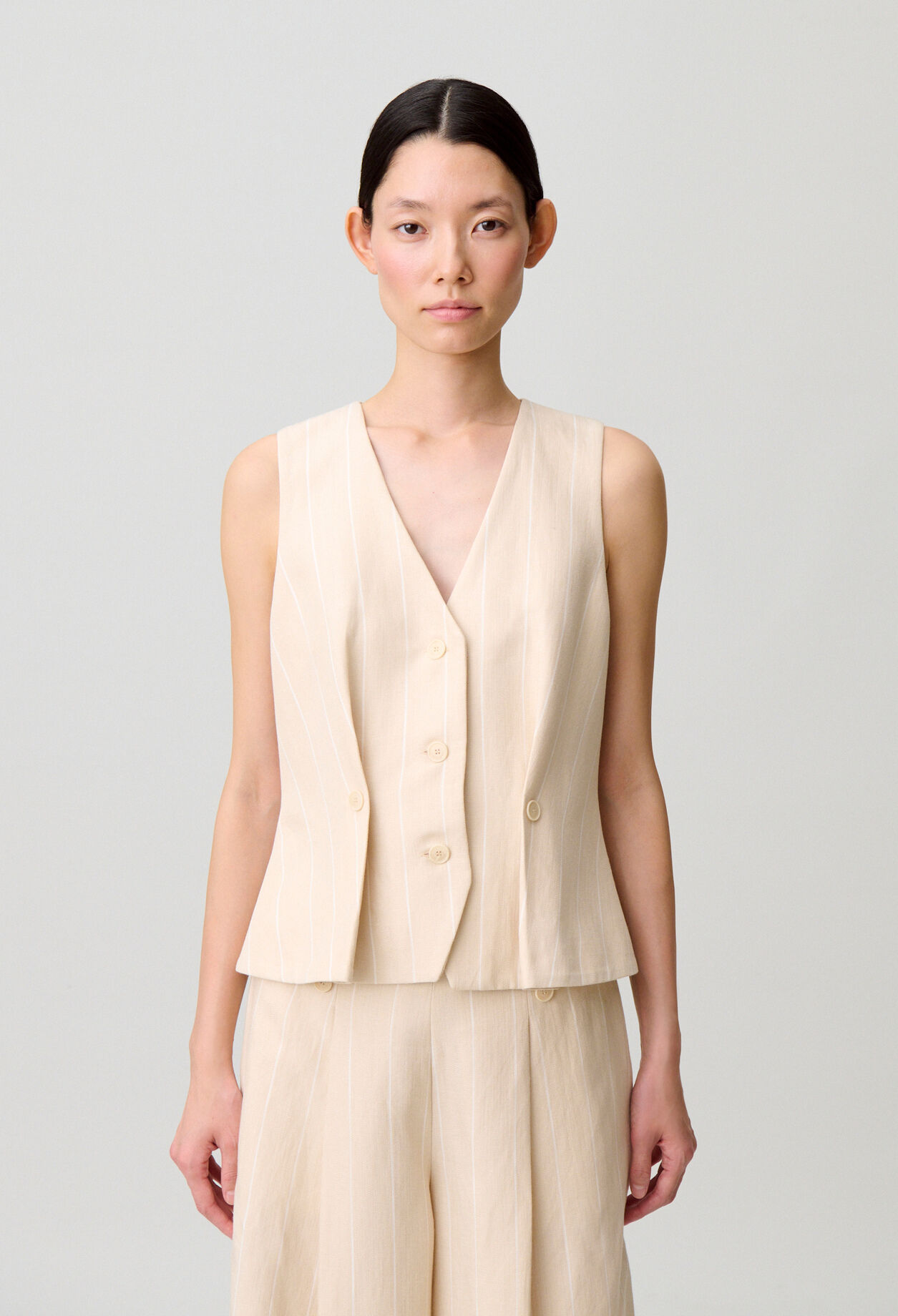 Gilet costume sans manche col V