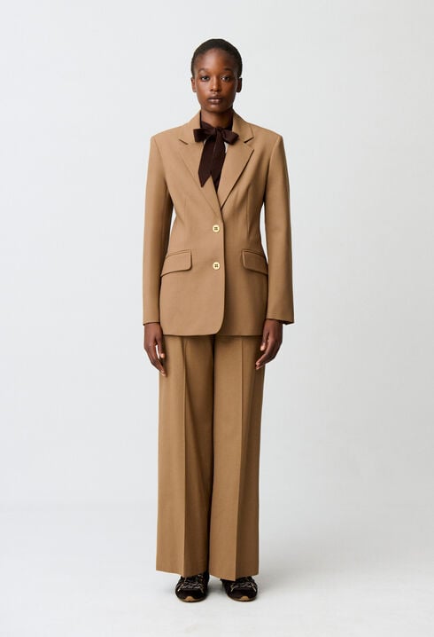 Veste tailleur cintr&eacute;e