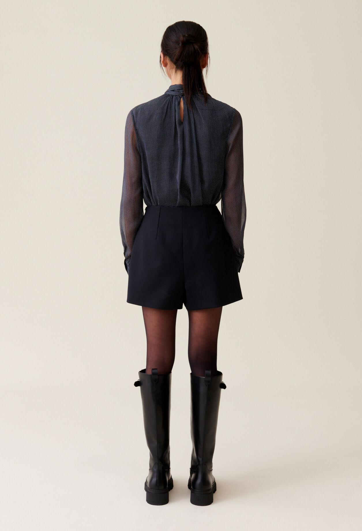 Short taille haute noir