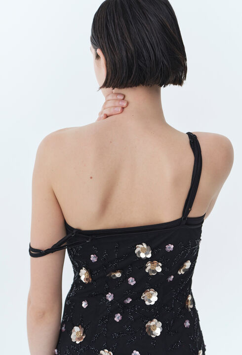 Robe longue fluide sequins brodés