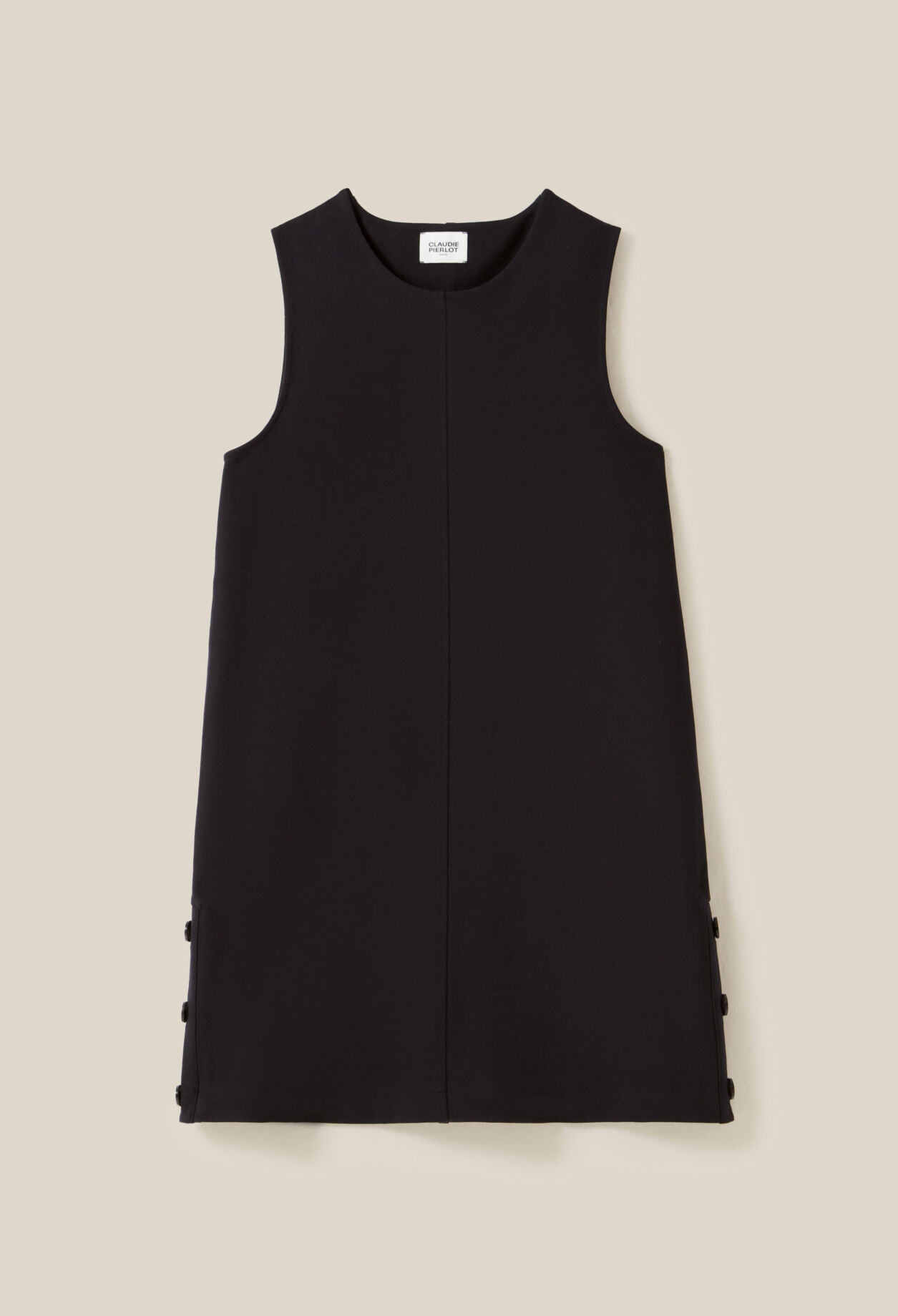 Robe courte sans manches