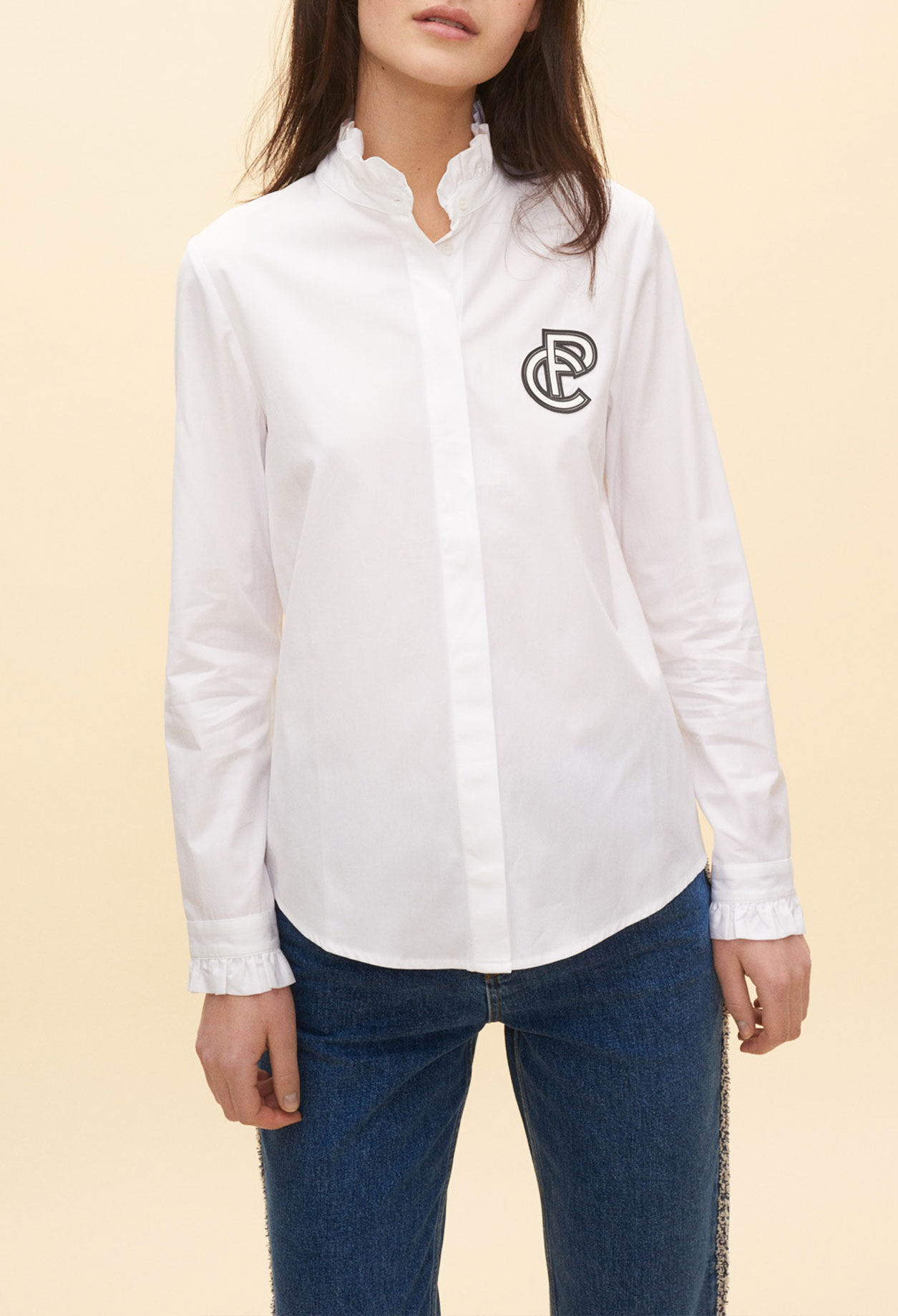 Chemise à col montant plissé