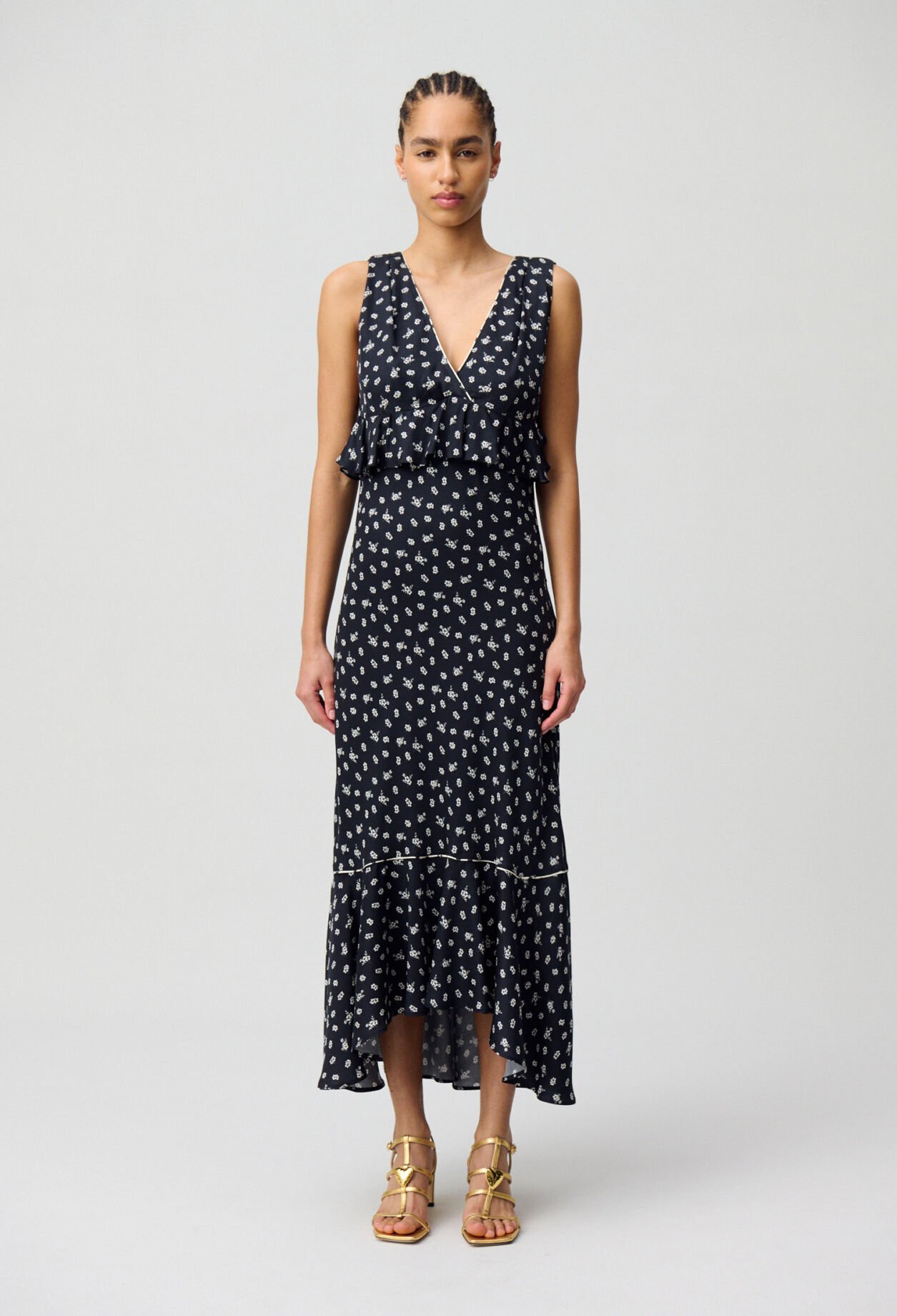Robe longue volantée