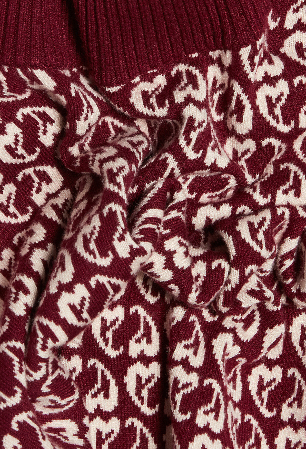 Pull bicolore maille imprimé coeur