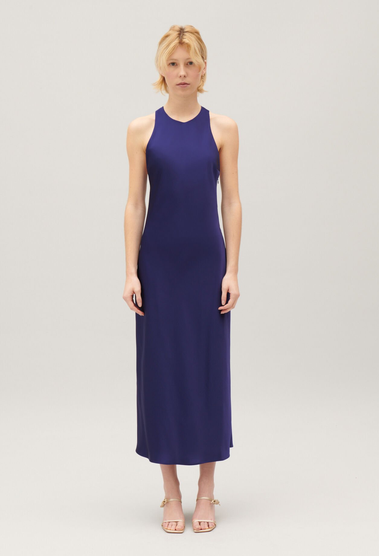 Robe longue satinée