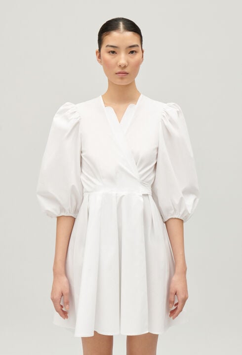 Robe courte cache-cœur