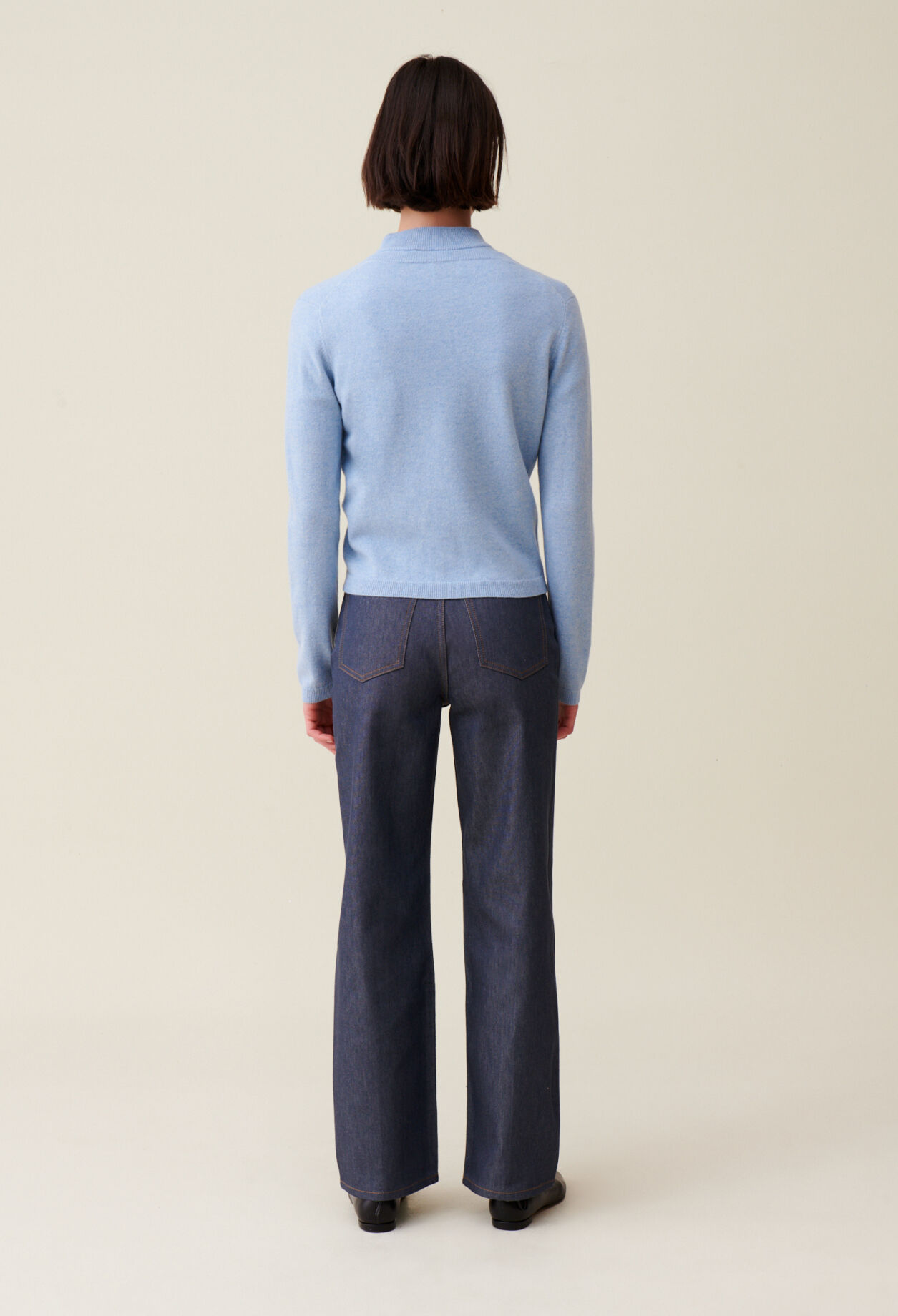 Cardigan laine boutonné broderie CP