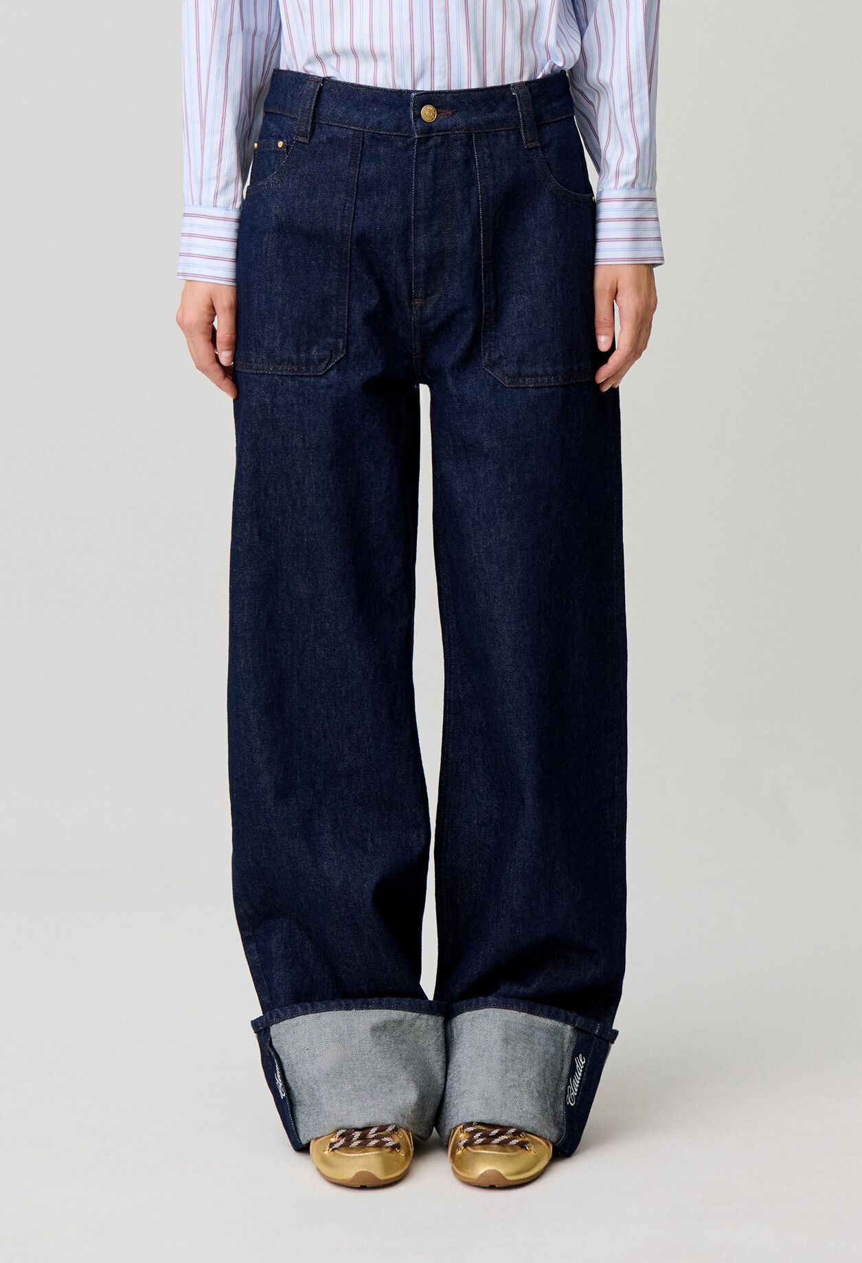 Jean jambes larges denim revers brod&eacute;