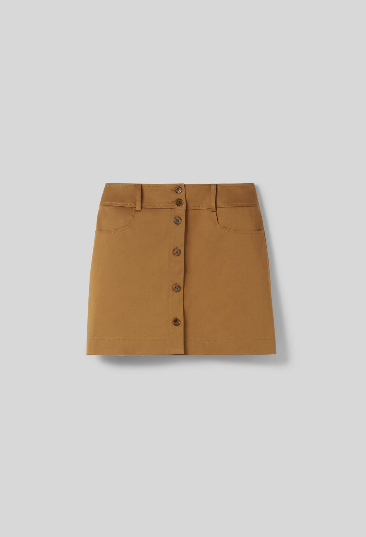 Jupe courte à boutons
