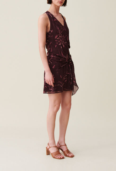 Robe courte fluide sans manches