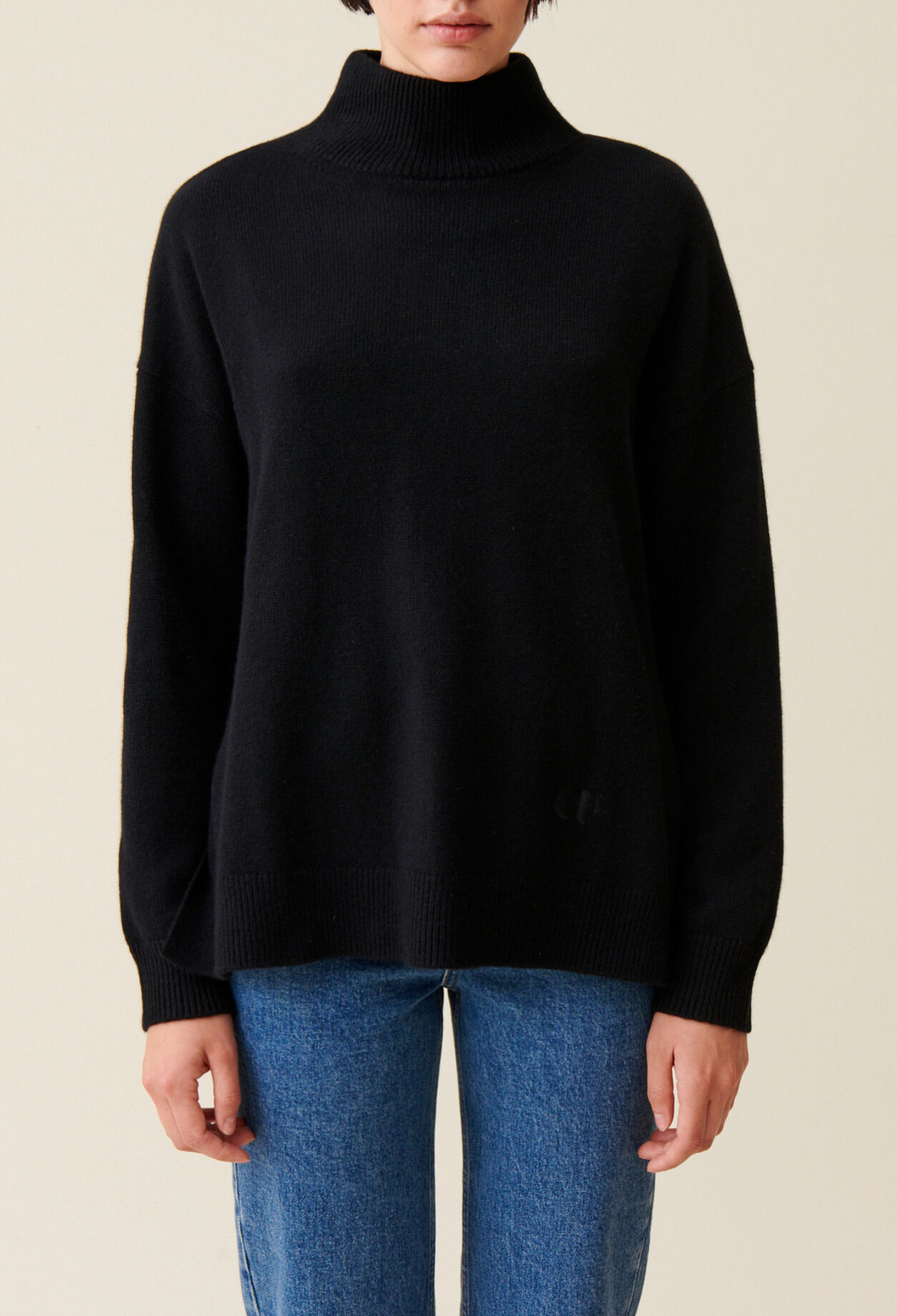 Pull col montant cachemire noir