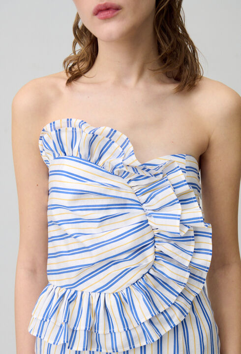 Robe courte volantée