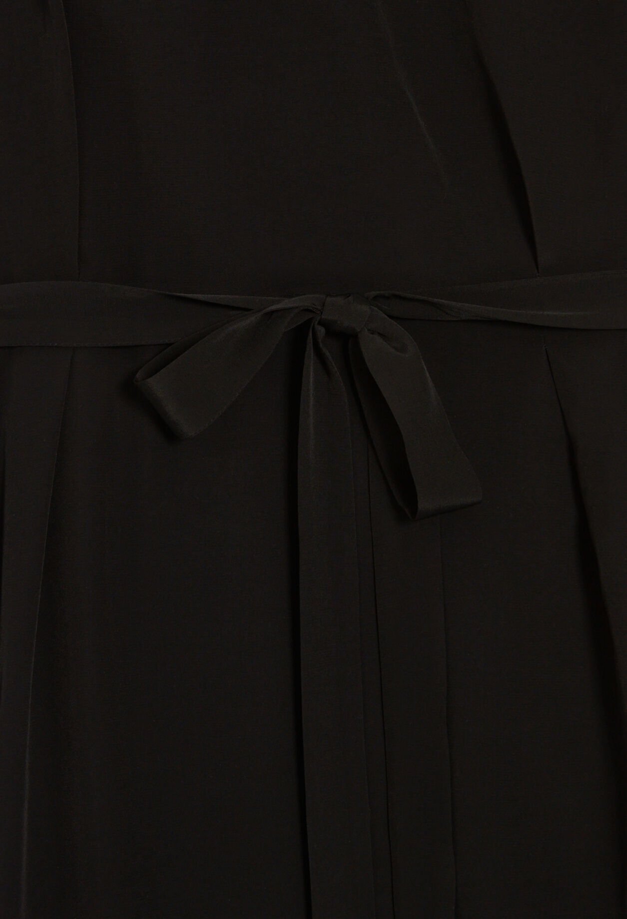Robe midi asymétrique