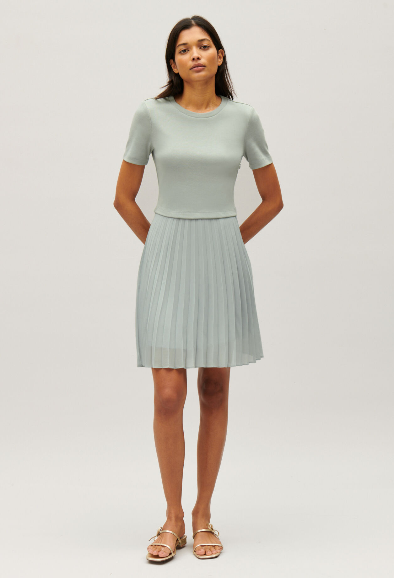 Robe courte plissee amande pour femme Claudie Pierlot